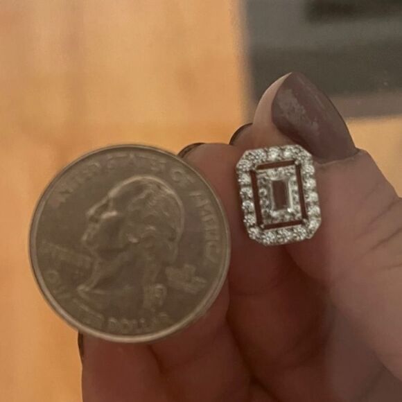 The Show Stopper Rectangular Cubic Zirconia and 925 earrings - Picture 5 of 7